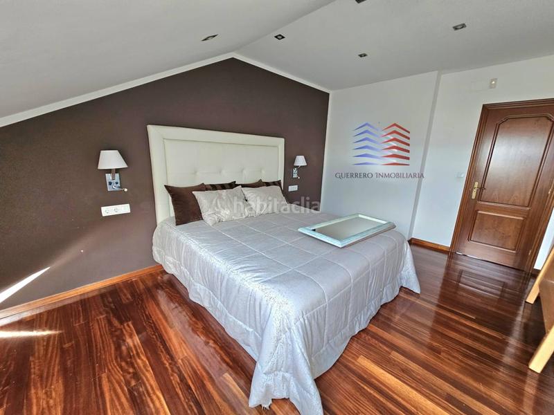 Foto 0da01df4-6f5e-405a-a84e-e5ed194646f2. Location duplex avec chauffage parking dans Mariñamansa Ourense