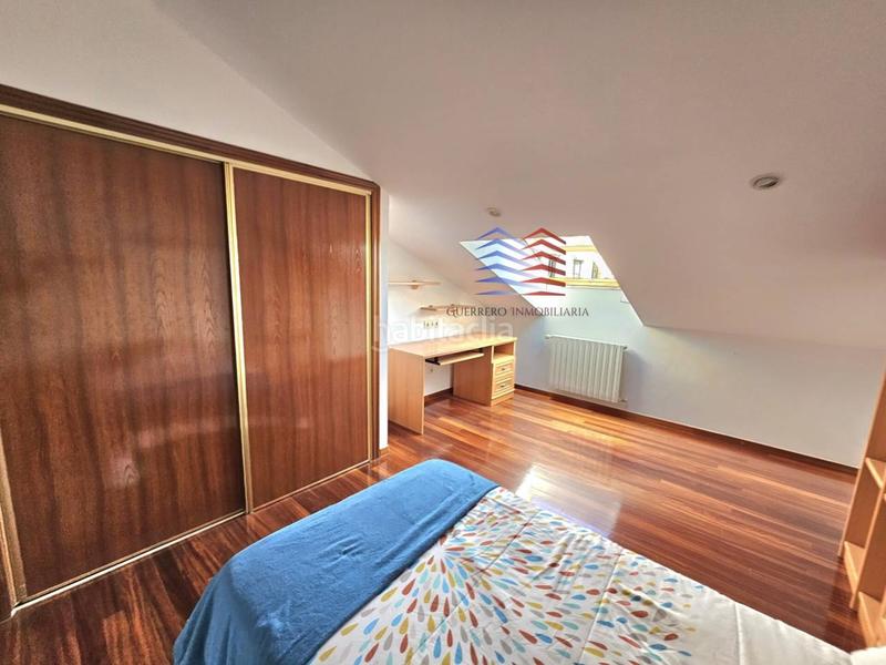 Foto 8cbd62fb-7f83-49bb-b852-3a04e6d57747. Location duplex avec chauffage parking dans Mariñamansa Ourense