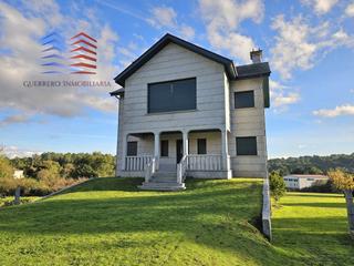 Xalet  Calle rodeiro. Venta de espectacular casa de piedra de 3 plantas con parcela y