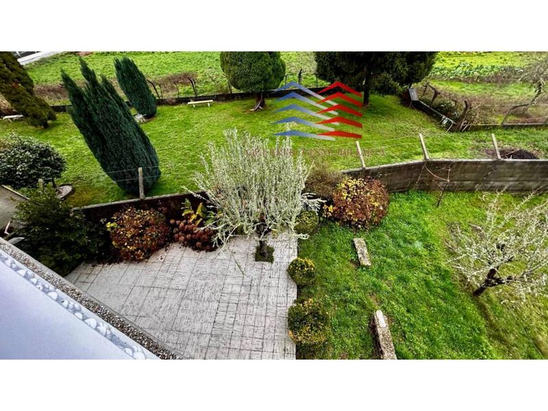 Foto b434bc94-3f10-4375-97f0-82d86c419526. Xalet amb calefacció aparcament a Nogueira de Ramuín