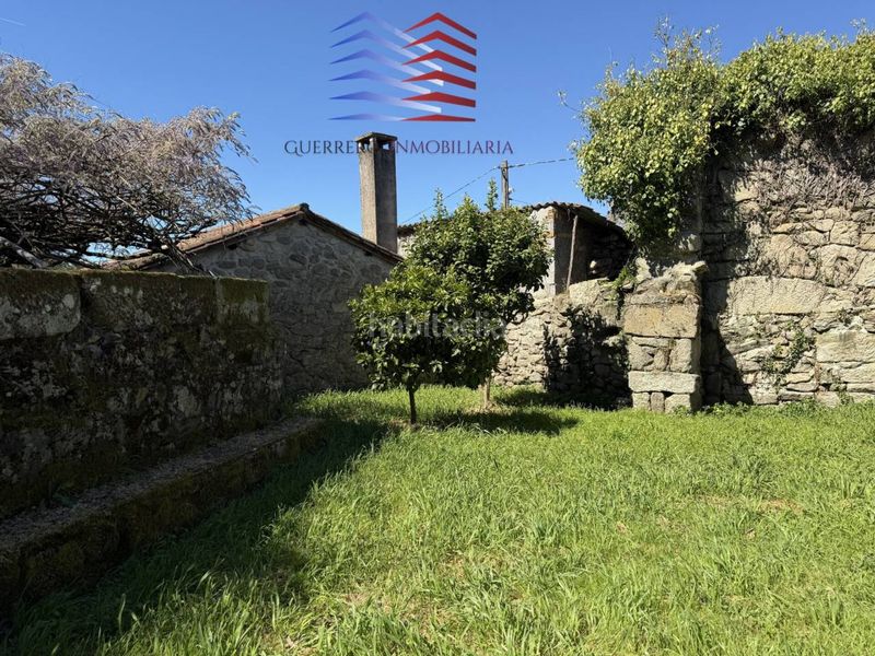 Foto 6f2d2d53-7fa0-48bc-a826-ae3a3cc0ea40. Lloguer casa amb calefacció aparcament a Ventiun Ourense