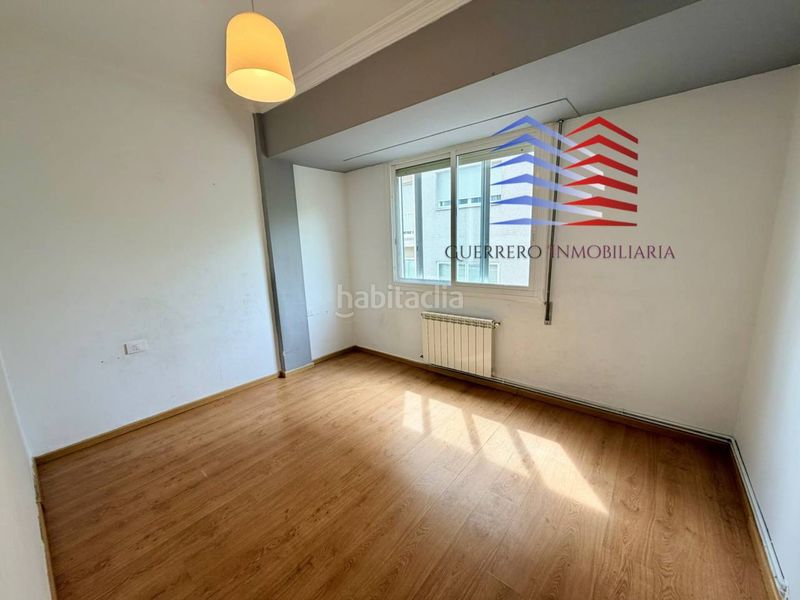 Foto 44708f46-23f3-4fab-a129-e0ae93d1a8c1. Lloguer pis amb calefacció a A Carballeira Ourense