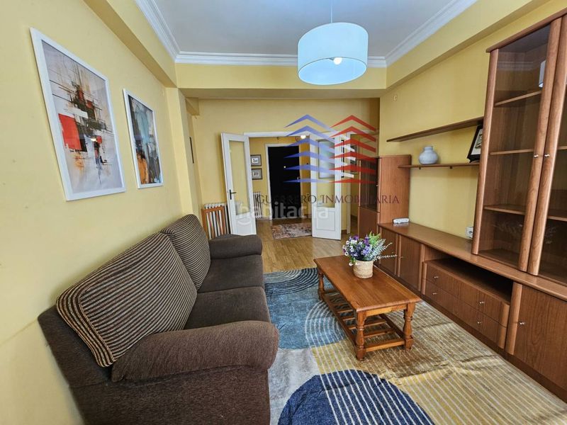 Foto 21c7f114-7bf6-46c2-9d44-fb6e858632f7. Rent flat with heating in Centro Ourense