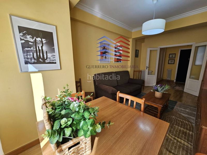 Foto 5f5c0361-1003-4529-87e2-1df32289e86e. Rent flat with heating in Centro Ourense