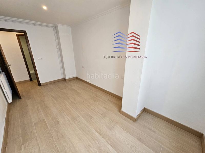 Foto 42bf81c4-5b09-44cb-a190-a3cf92e5ebd6. Rent flat with heating in Centro Ourense