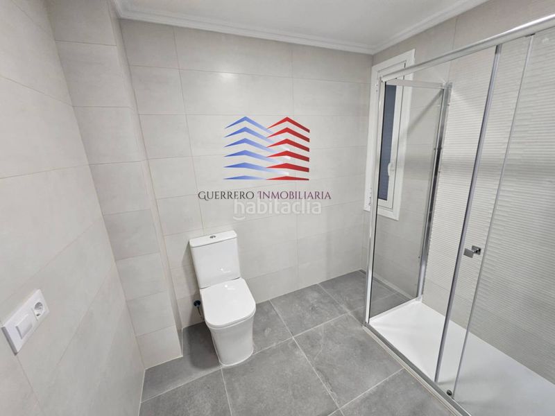 Foto d66c6b16-f9ea-4612-9a9c-acf053771b1b. Rent flat with heating in Centro Ourense