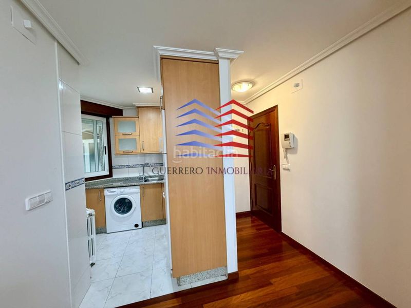 Foto 295a18db-b2ff-43c3-9c78-334c25e996c0. Miete appartement mit heizung parking in Centro Ourense