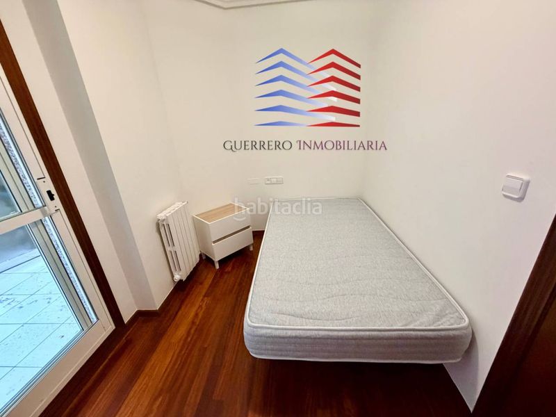 Foto 2a78a413-6272-431a-88cc-39567875f8af. Miete appartement mit heizung parking in Centro Ourense