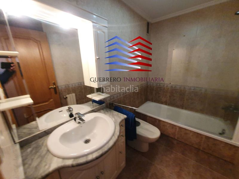 Foto 645f888c-71b2-488d-b0eb-c4e248ac7f2e. Lloguer apartament amb calefacció aparcament a Centro Ourense
