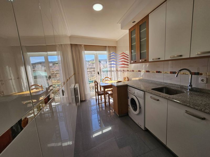 Foto 9644d39a-12b5-4a12-bf96-f05650003809. Rent flat with heating parking in Casco Viejo Ourense