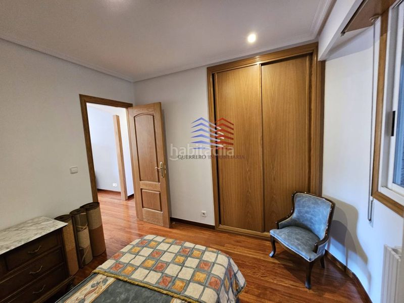 Foto 9847541f-4e73-43ca-8ac6-cb0dca3cd628. Rent flat with heating parking in Casco Viejo Ourense