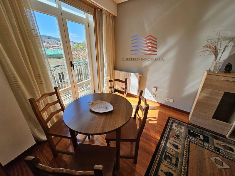 Foto a35cc27d-c8d4-47d2-8965-0700b16b31e5. Rent flat with heating parking in Casco Viejo Ourense