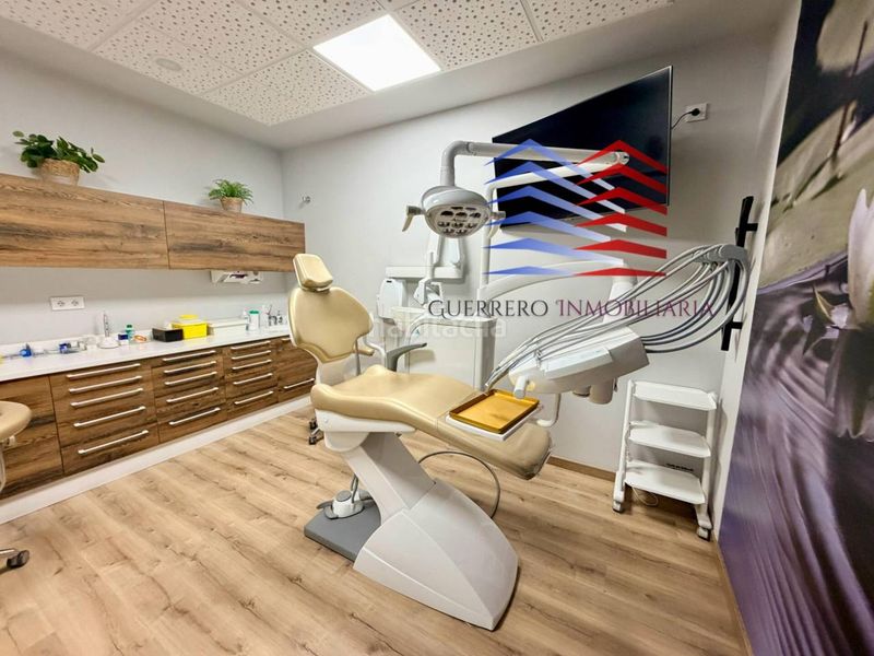Foto df7aee57-ad97-4a52-9303-30886c75ed3d. Lloguer local comercial a Barbadás