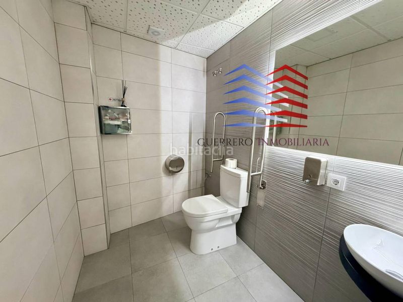 Foto fe7ef847-efaa-4311-8d89-3e2c70e3c1f8. Lloguer local comercial a Barbadás