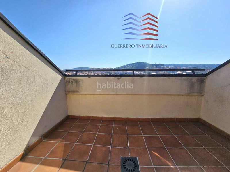 Foto 7274fc5e-5d80-4ea2-adff-3ccf416019fa. Rent duplex with heating parking in A Carballeira Ourense