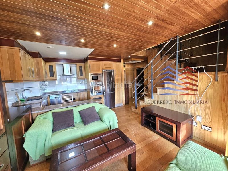 Foto ac943106-57c6-4cc2-bead-3bc4760b835c. Rent duplex with heating parking in A Carballeira Ourense