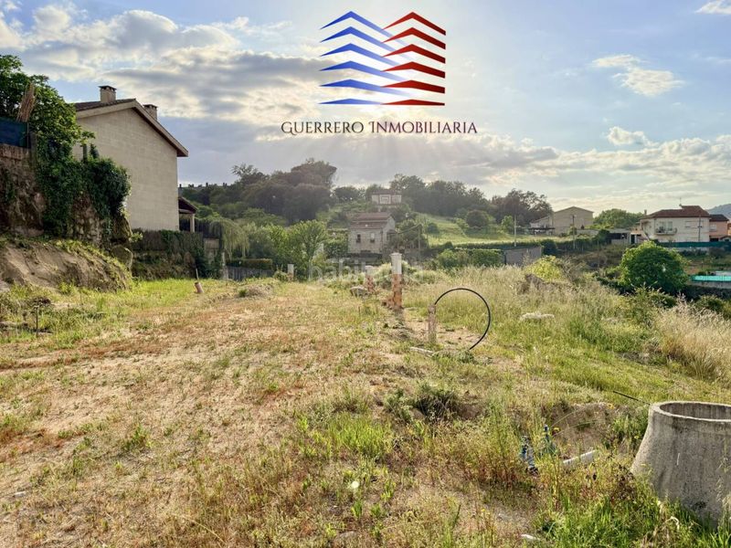 Foto d8a55224-6937-40ac-b54c-6ad25cb73e73. Terreny residencial a As Lagoas Ourense