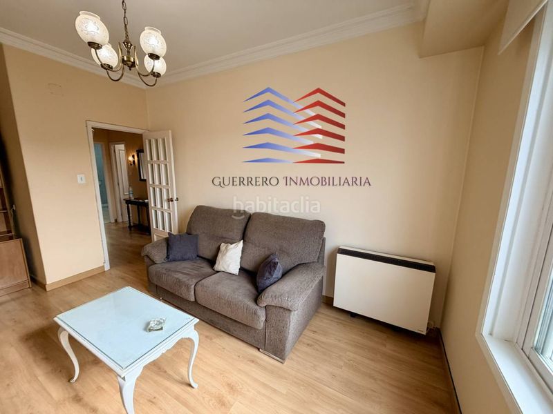 Foto ec0a0ce8-1b2c-4097-adae-b9a5e3b6f3f7. Lloguer apartament amb calefacció a Centro Ourense