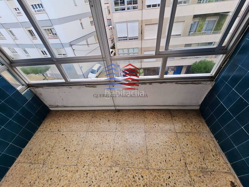 Foto e5527eca-487c-4184-98e1-98fee1b7dfde. Rent flat with heating in Universidad Ourense