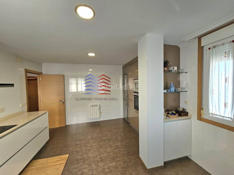 Foto 57d992ab-4b23-42dd-8642-c4445e25ffc9. Location appartement avec chauffage dans Maceda
