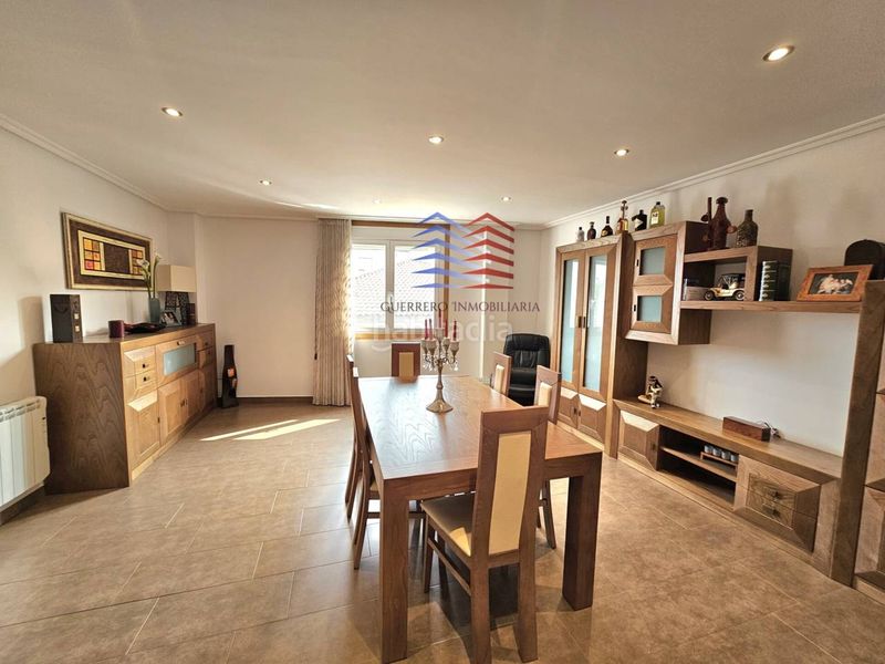 Foto a5ffe46d-9566-4513-8c4c-148d03dabf28. Location appartement avec chauffage dans Maceda