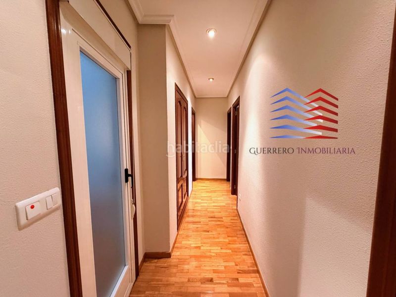 Foto 0f7e1056-0237-4f49-ae58-62fc5c2ddb1c. Rent flat with heating in Centro Ourense