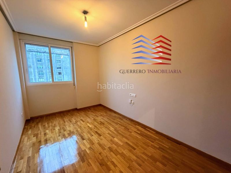 Foto 4726da27-91ff-4849-b1d2-d669d08486e0. Rent flat with heating in Centro Ourense
