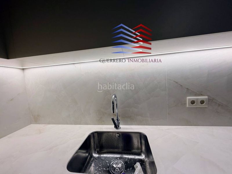 Foto a605662a-ca1d-4c44-a065-dbfe6f295c34. Rent flat with heating in Centro Ourense