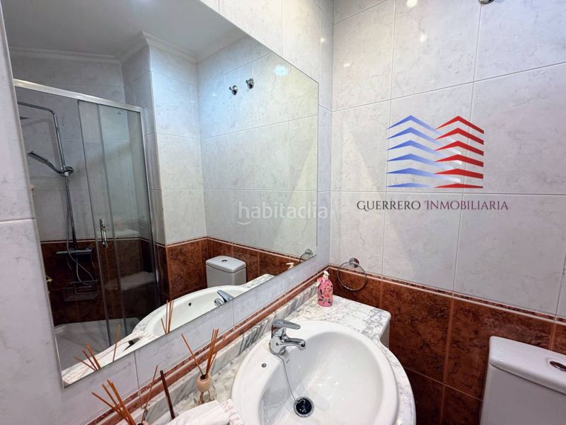 Foto d62a1f9b-9ec2-4503-bf18-8d18ebfd0cab. Rent flat with heating in Centro Ourense