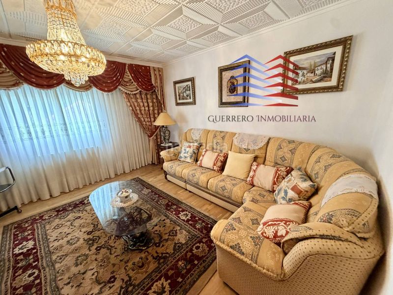 Foto 265a4632-393d-4832-b45a-cb26625b4367. Casa amb calefacció aparcament a Coles