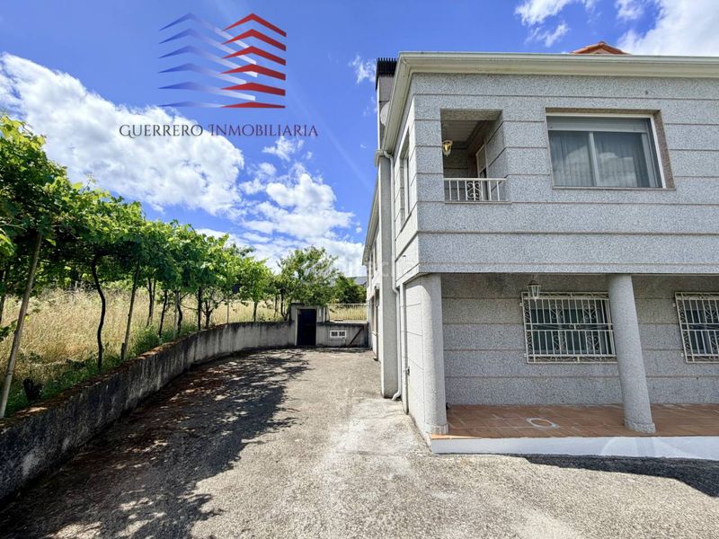 Foto 32d2244d-39ee-4493-88c3-e66d152b0e96. Casa amb calefacció aparcament a Coles
