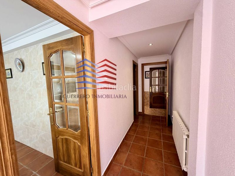 Foto ee6b8b62-091b-40be-bb41-56db8f1e2c7f. Casa amb calefacció aparcament a Coles