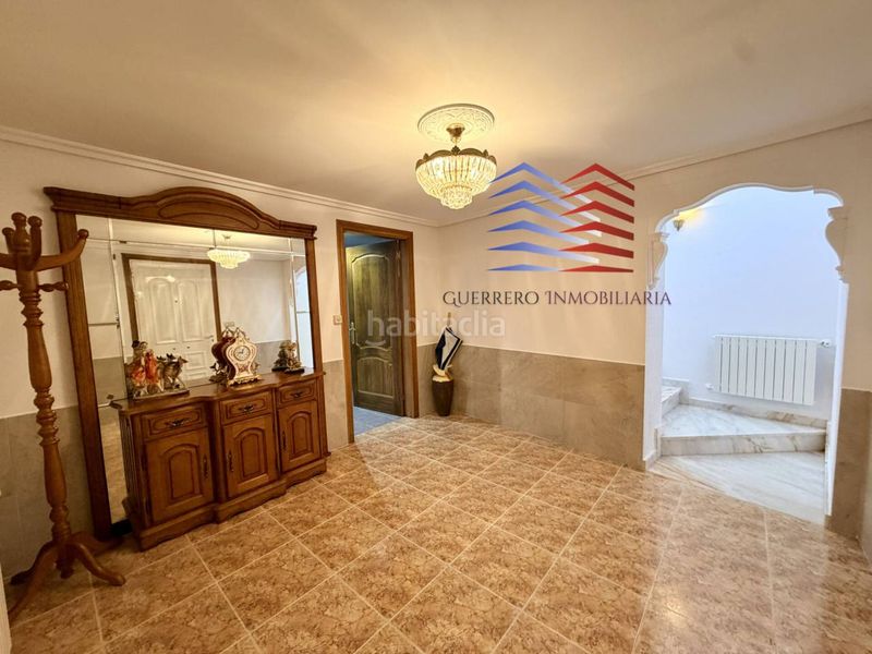 Foto f557bc20-67b1-4147-a306-b598ffcb0dc8. Casa amb calefacció aparcament a Coles