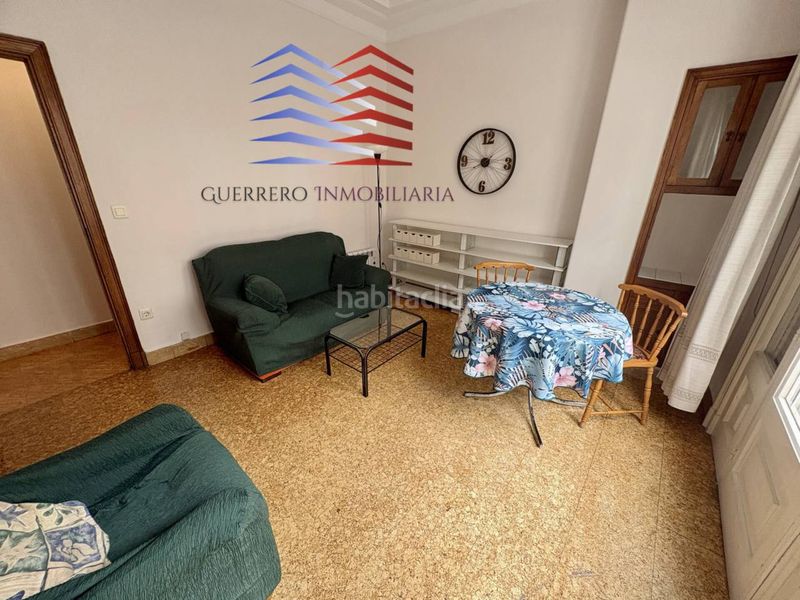 Foto d3bfbcdd-935d-4632-92f3-9699699f4a70. Rent flat with heating in Centro Ourense