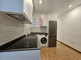 Rent Apartment  Calle narváez. Alquiler de apartamento en calle narváez, madrid  1.400 mes comu