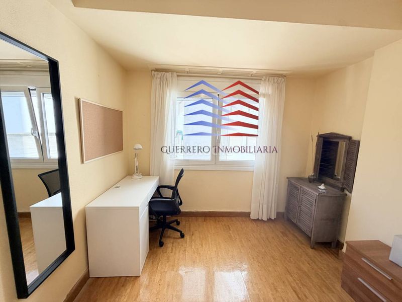 Foto 7d50e6b5-ed1a-4c8d-a8b9-e1e4ec77c3ca. Rent flat with heating in Centro Ourense