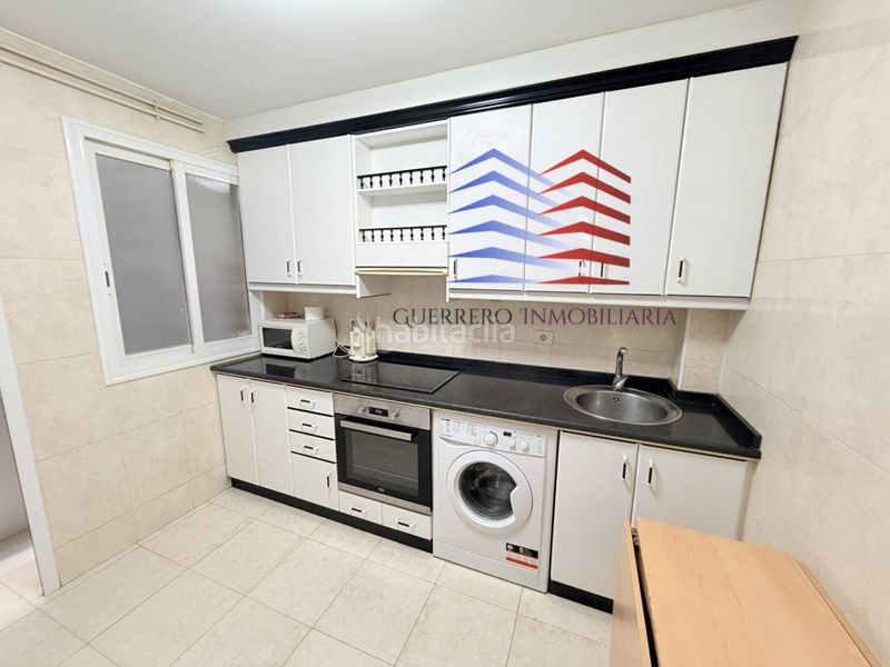 Foto 8524ed51-fb6c-436b-8061-44b28b79c469. Rent flat with heating in Centro Ourense