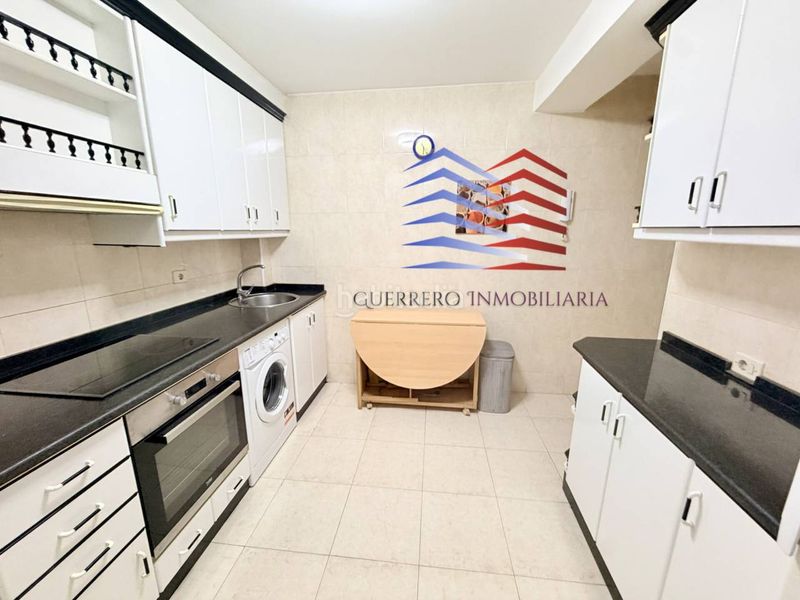 Foto a0845256-465b-45a2-ab9c-4d32e26557ac. Rent flat with heating in Centro Ourense