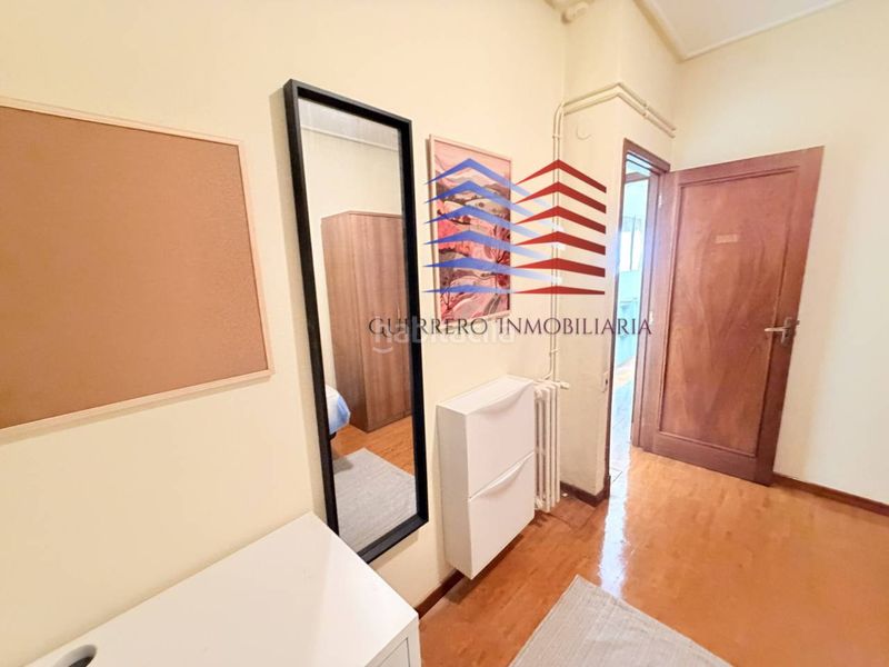Foto dc9b34be-1769-4ca4-9a0d-b67e3bbaf2b0. Rent flat with heating in Centro Ourense