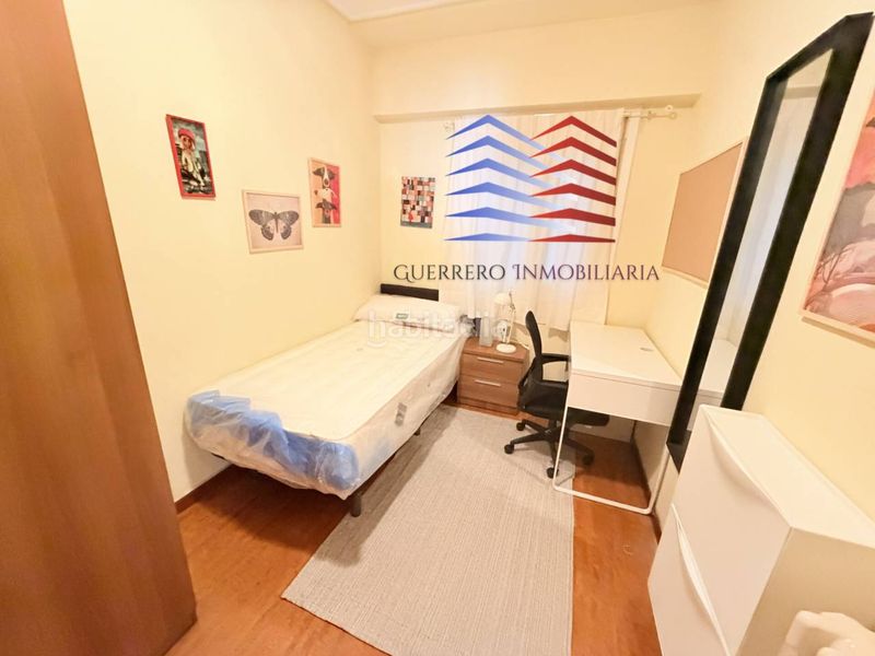Foto f95e3753-383a-4523-8359-3f7d954ec237. Rent flat with heating in Centro Ourense