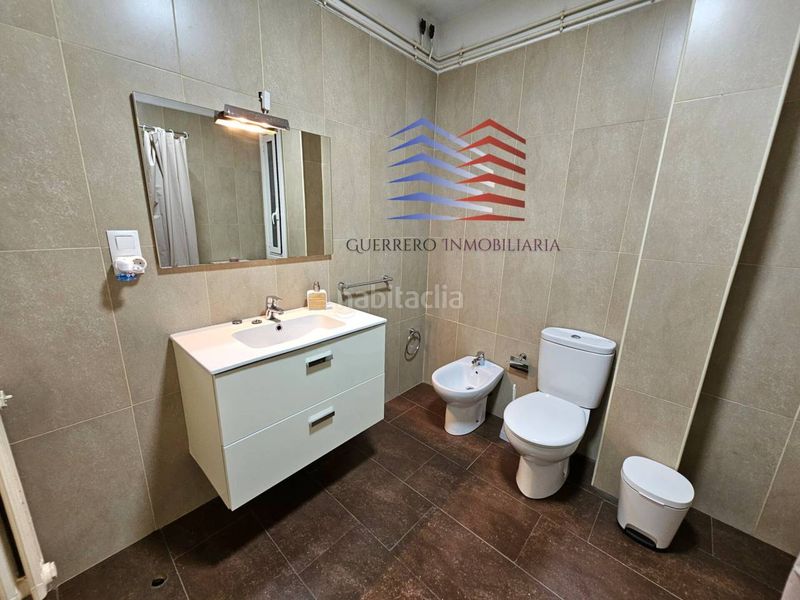 Foto 75c6f485-02b4-4d2f-92bd-36a01c9d3f5e. Rent flat with heating in Centro Ourense