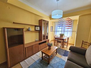 Miete Etagenwohnung  Avenida la habana. Alquiler de piso para estudiantes en av. la habana  zona centro