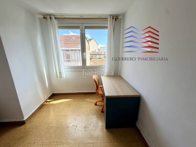 Foto 70f5ccf5-2c67-4ba3-8092-a52647a9dfbc. Rent flat with heating in Centro Ourense