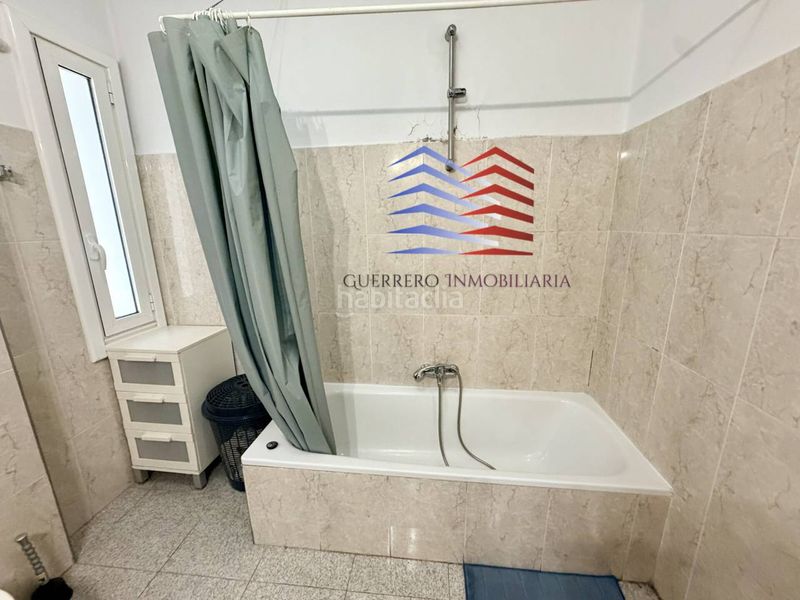 Foto 960824ad-45db-46f2-8304-833c6ab55889. Rent flat with heating in Centro Ourense