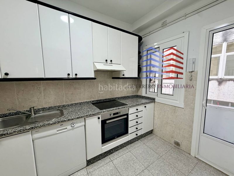 Foto 97097935-6d6a-471c-9016-b52dcd6eca41. Rent flat with heating in Centro Ourense