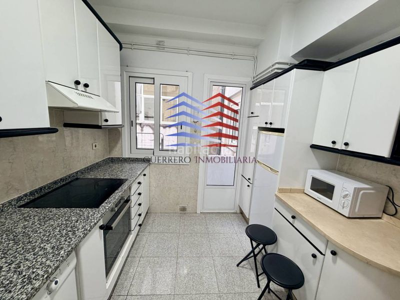 Foto a015509a-d2f9-4834-a28b-d11ba677579e. Rent flat with heating in Centro Ourense
