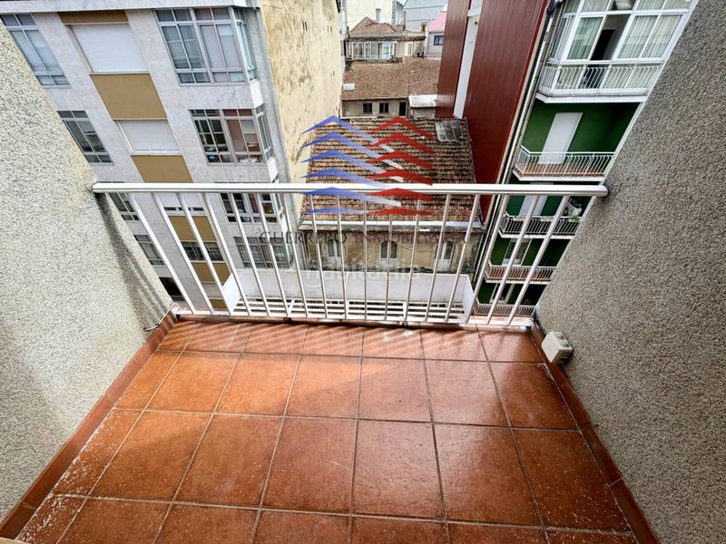 Foto c0953d5c-58c6-4bcb-960e-82f593caf6d5. Rent flat with heating in Centro Ourense