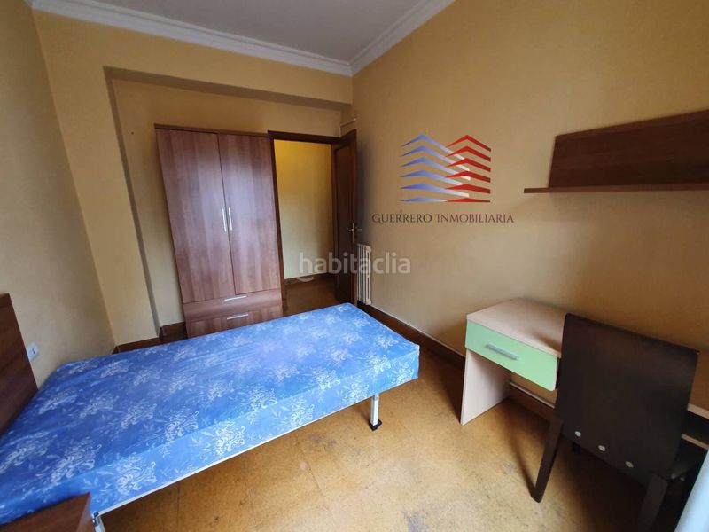 Foto 12dcd235-9709-4024-8ba6-7ff418f66545. Rent flat with heating in Centro Ourense