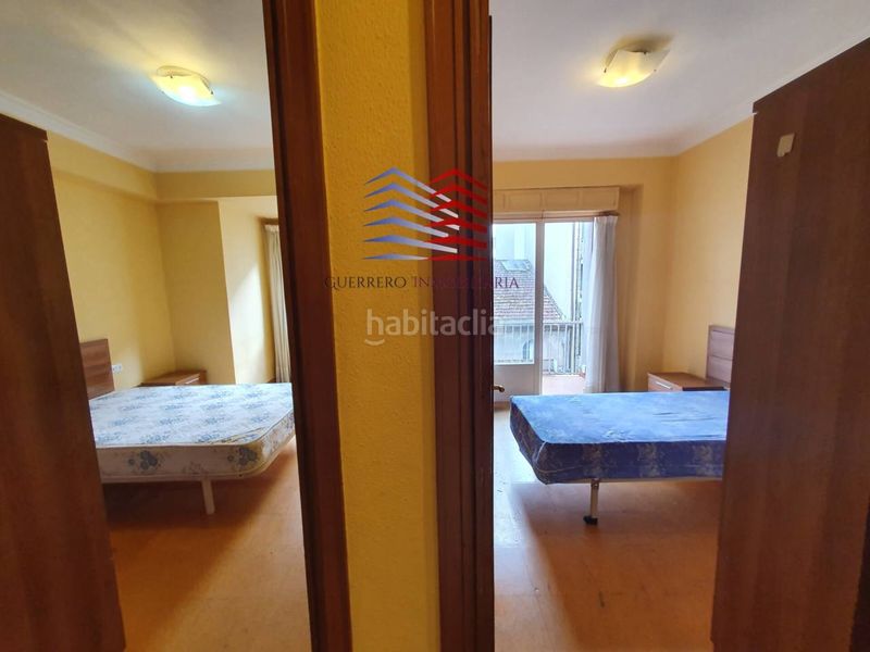 Foto 86f940de-f4bf-4943-be29-503ec3237f7a. Rent flat with heating in Centro Ourense