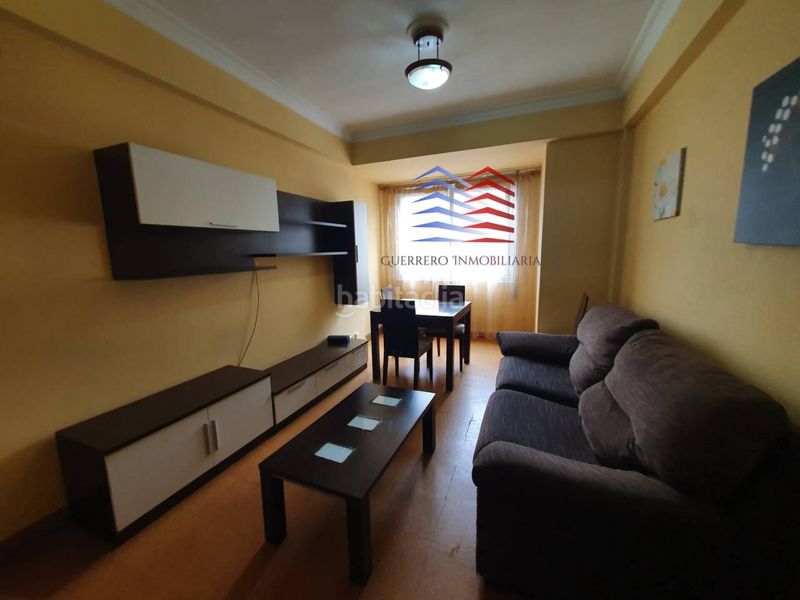 Foto f7e4b22e-66bc-4eed-b2ba-ea0b41a6772e. Rent flat with heating in Centro Ourense